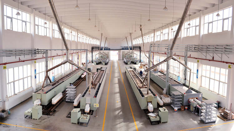 热烈庆：：：南KB88凯时官网新厂七号、、八号窑乐成焚烧